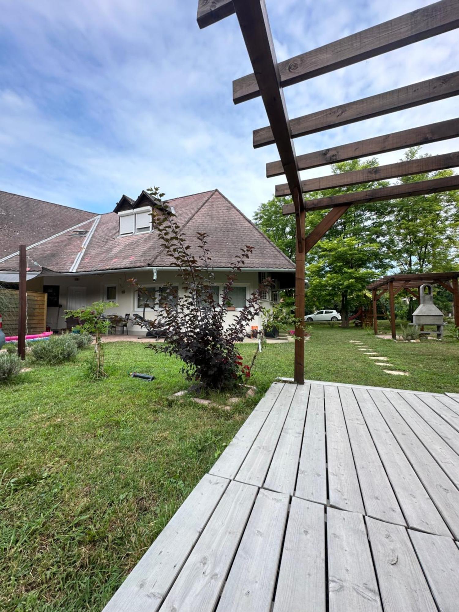 Levendulakert Siofok Apartmanhaz Exterior photo